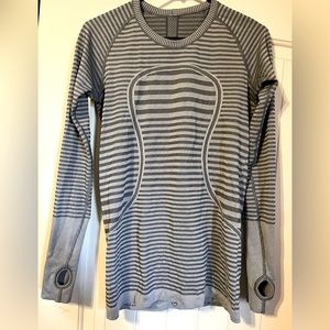 Long sleeve Lululemon top